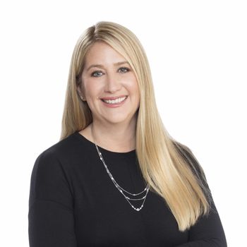 Portrait of Kelly Callahan, REALTOR®.